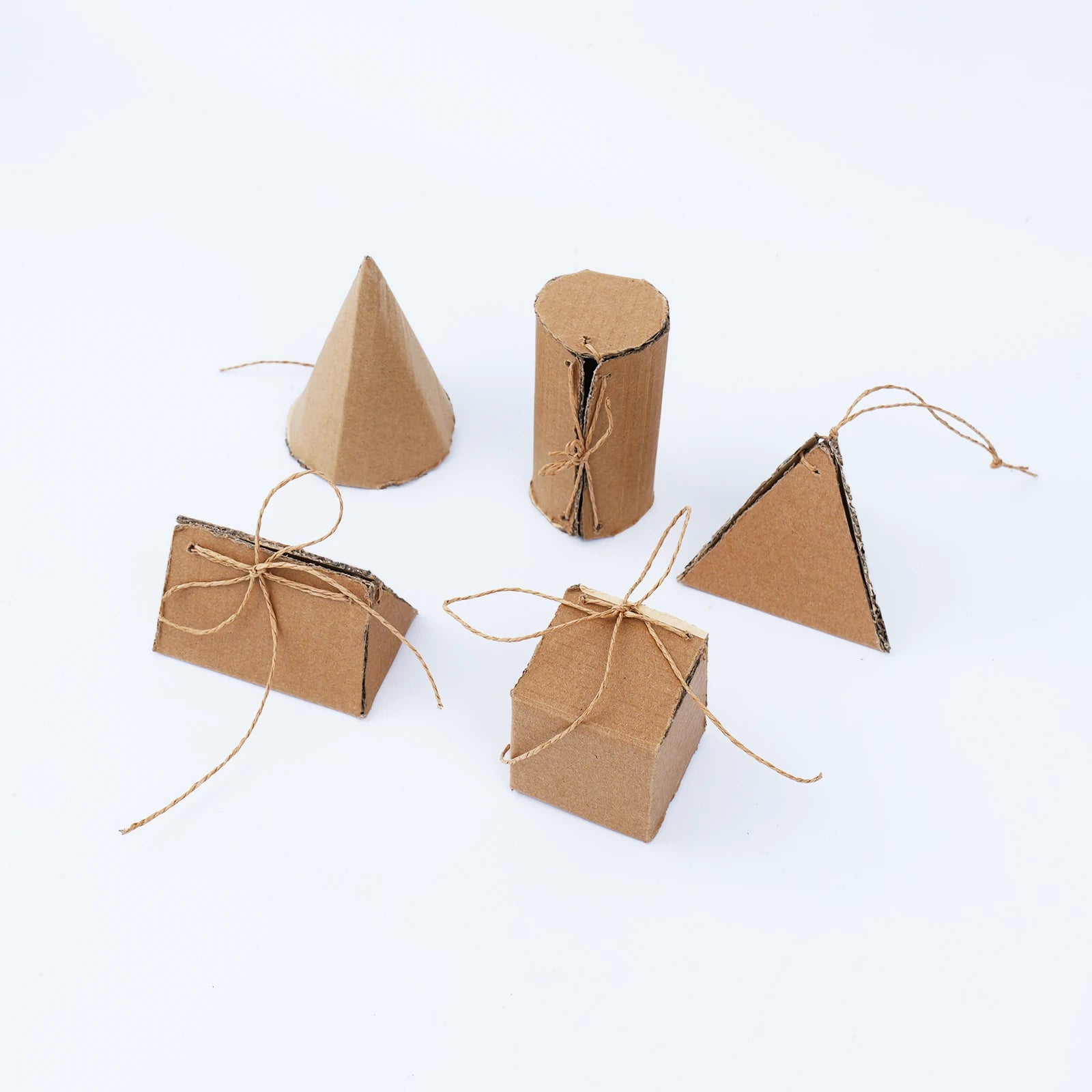2D-to-3D Pop-Up Structures Digital Kit for Classroom