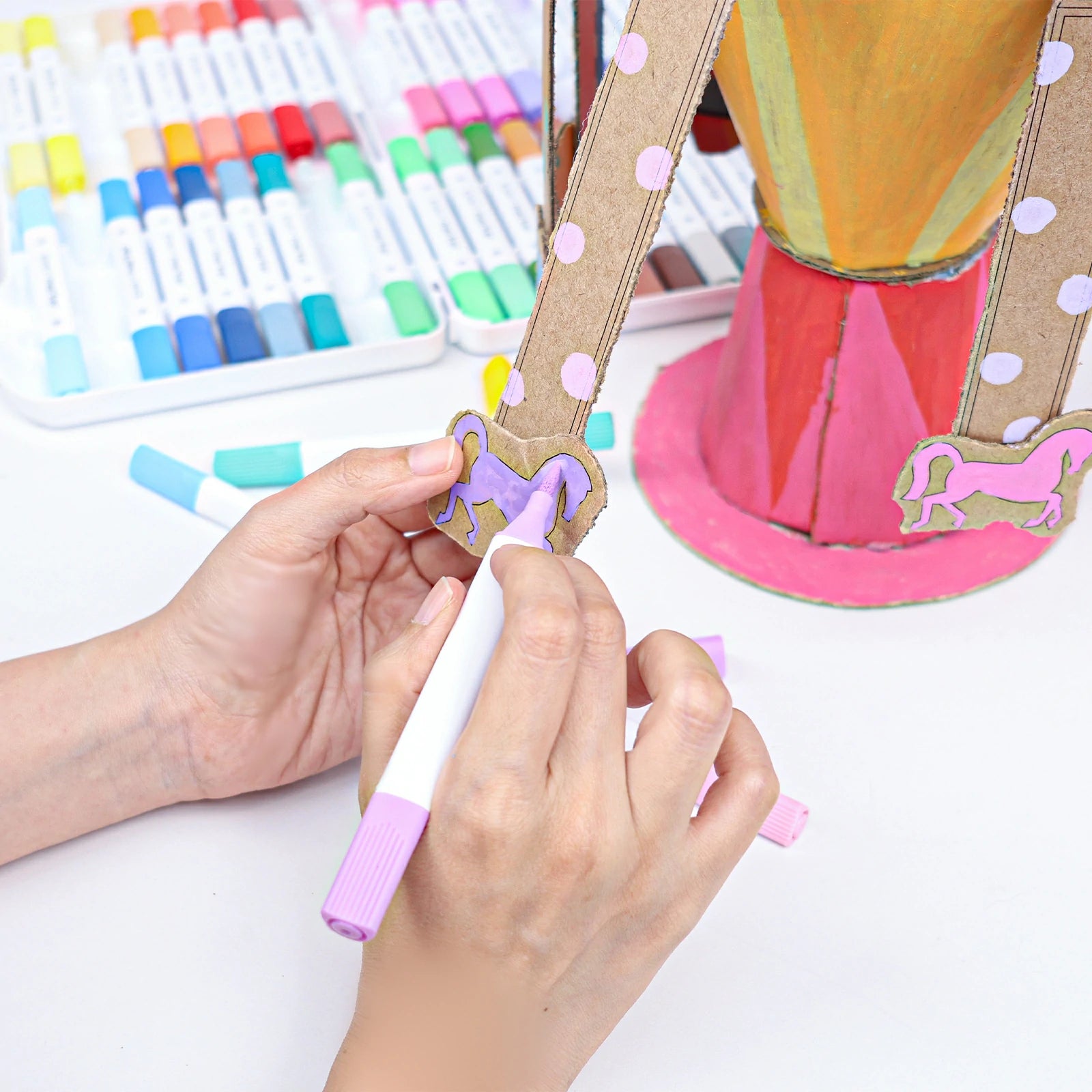 BeavArt Acrylic Marker Kit